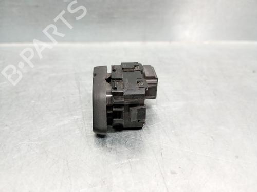 Switch BMW X1 (F48) sDrive 18 d | BP27920010I30 