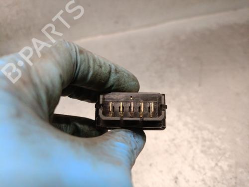 Left front window switch CITROËN SAXO (S0, S1) 1.4 VTS | BP24155147I27 