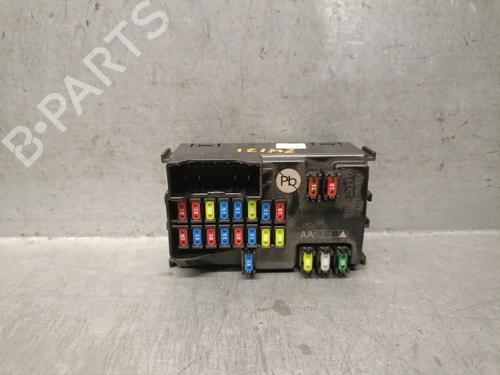 Used Fuse box HYUNDAI IONIQ (AE) 1.6 GDI Hybrid (105 hp) 31155748