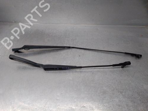 Front windshield wiper arm VW POLO IV (9N_, 9A_) 1.4 16V | BP29401531C143 