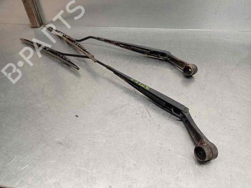 Used Front windshield wiper arm KIA PICANTO I (SA) 1.1 (65 hp) 10380696