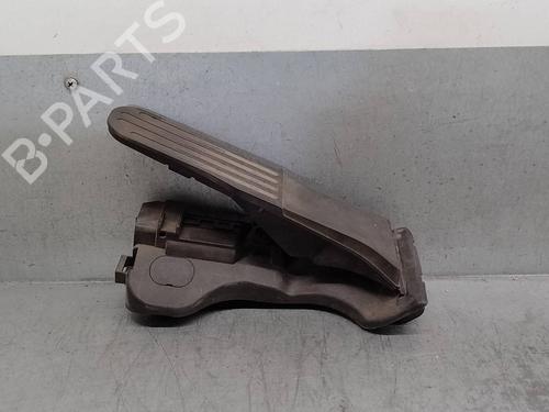 Pedal VW GOLF VI (5K1) 1.6 TDI (105 hp) 17812340