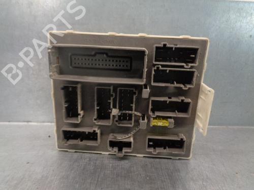 Fuse box FORD FOCUS I (DAW, DBW) 1.6 16V | BP12117992E1 