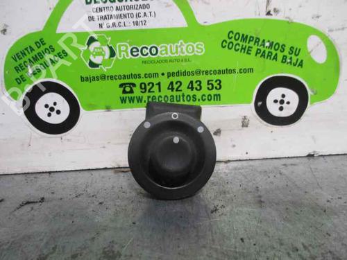 Used Mirror switch RENAULT MEGANE II Estate (KM0/1_) 1.5 dCi (KM02, KM13) (101 hp) 12186990