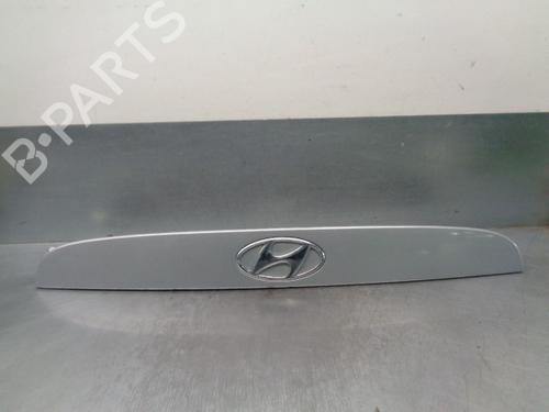 Used Tailgate handle Tailgate handle HYUNDAI ACCENT III Saloon (MC) 1.6 GLS (112 hp) 11194478 11194478
