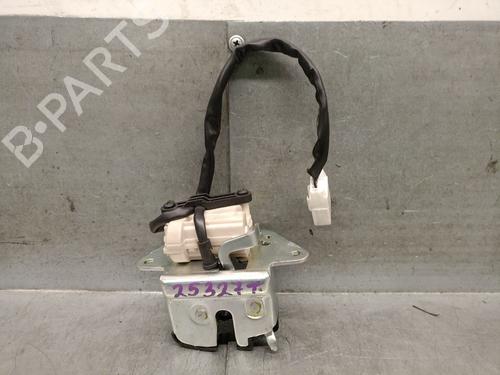 Used Tailgate lock Tailgate lock ALFA ROMEO 159 (939_) 2.4 JTDM (939AXD12, 939AXD1B) (200 hp) 34715730 34715730