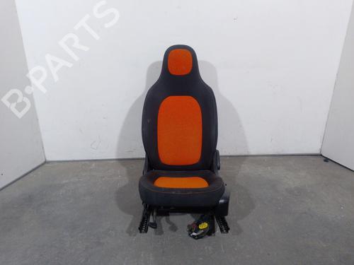 Sæde venstre fortil SMART FORFOUR Hatchback (453) 0.9 (453.044, 453.053) (90 hp) 28727693