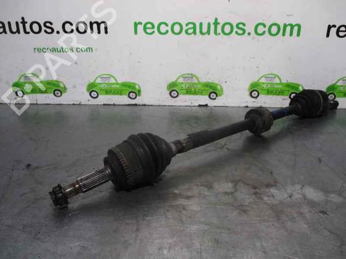 Right front driveshaft TOYOTA AVENSIS Saloon (_T25_) 1.8 VVT-i (ZZT251_, ZZT251R) | BP3032366M39 