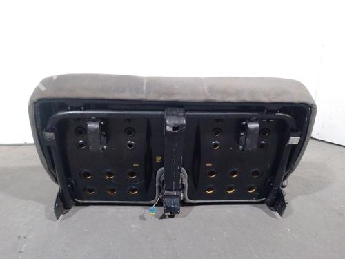 Right front seat VW CRAFTER 30-50 Platform/Chassis (2F_) 2.5 TDI | BP31882738C16