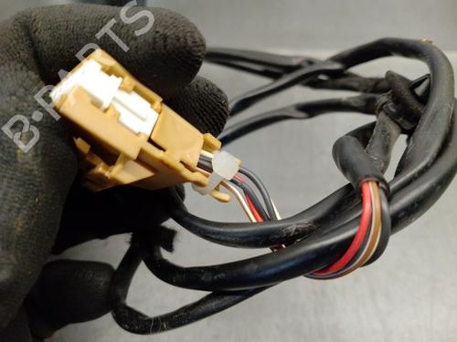 Right mirror AUDI A4 B7 (8EC) 3.2 FSI | BP32140385C27 