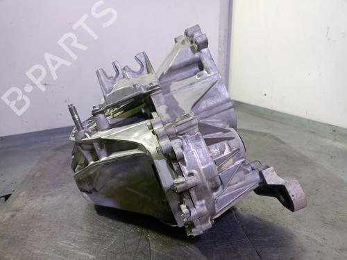 Versnellingsbak MAZDA CX-3 (DK) 2.0 SKYACTIV-G (DK5W, DK6W) | BP30442058M3 