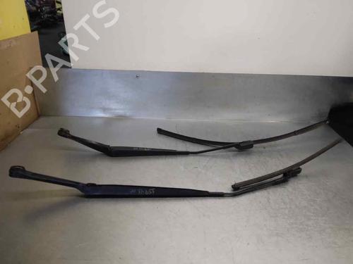 Used Front windshield wiper arm FIAT TIPO Estate (356_, 357_) [2016-2025]  12115868