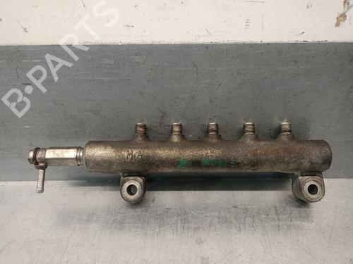Used Injection rail NISSAN PATHFINDER III (R51) 2.5 dCi (174 hp) 29866619