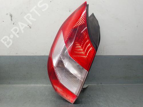 left-taillight-renault-scenic-ii-jm01_-2003-2004-2005-2006-2007-2008-2009-2010-32989714 main image