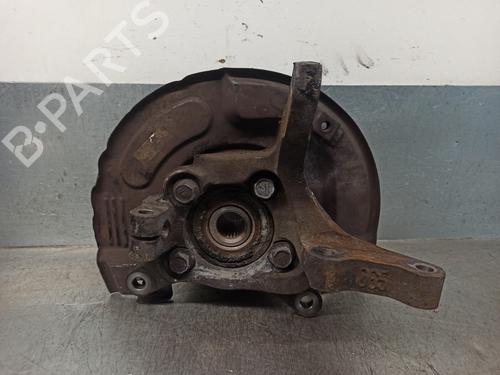Used Left front steering knuckle MITSUBISHI SPACE WAGON (N9_W, N8_W) [1998-2004]  15383131