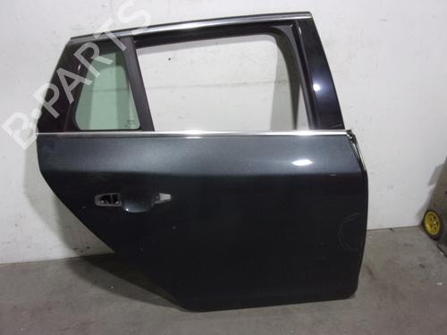 Used Right rear door VOLVO V60 I (155) D3 / D4 (163 hp) 16661611