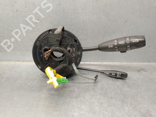 Used Headlight switch Headlight switch MERCEDES-BENZ B-CLASS Sports Tourer (W245) B 170 (245.232) (116 hp) 33244147 33244147