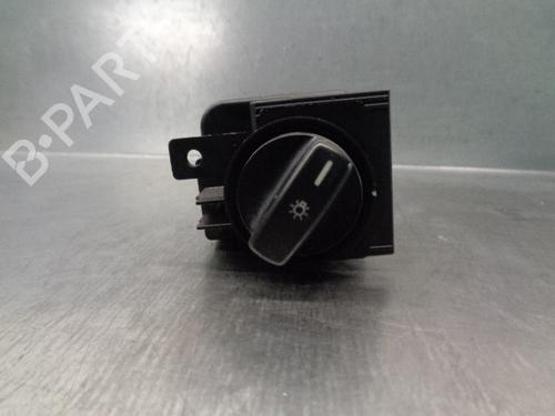 Used Headlight switch MERCEDES-BENZ A-CLASS (W169) A 150 (169.031, 169.331) (95 hp) 14327613