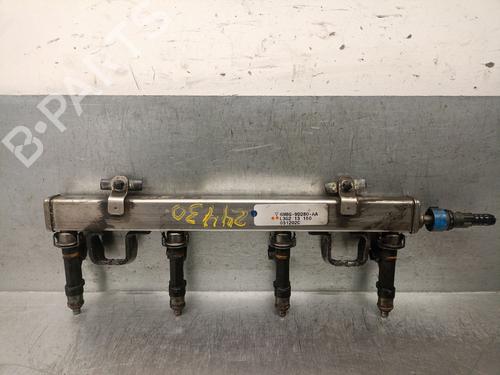 injection-rail-mazda-6-hatchback-gg-2002-2003-2004-2005-2006-2007-2008-31378622 main image