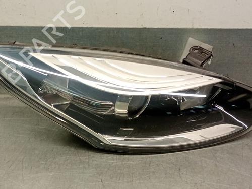 Used Right headlight RENAULT MEGANE III Hatchback (BZ0/1_, B3_) 1.2 TCe (BZ2B, BZ11) (116 hp) 32403678