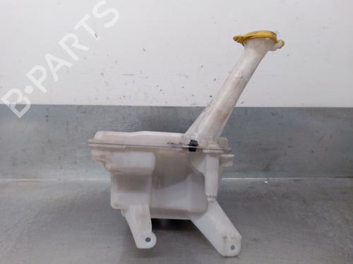 Used Windscreen washer tank Windscreen washer tank 33182978 33182978