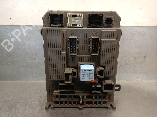fuse-box-citroen-c5-i-dc_-2001-2002-2003-2004-2005-40261086 main image