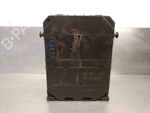 Fuse box PEUGEOT 3008 II SUV (MC_, MR_, MJ_, M4_) 1.5 BlueHDi 130 | BP24398062E1