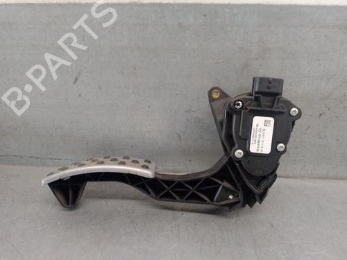 Pedal SMART FORTWO Coupe (453) electric drive / EQ (453.391) (56 hp) 26322869