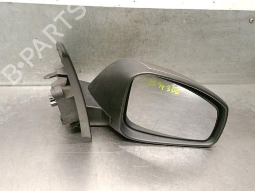 Used Right mirror Right mirror 37028185 37028185