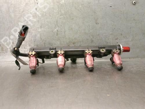 Injection rail FIAT IDEA (350_) 1.4 16V | BP36031792M98 - Image 2