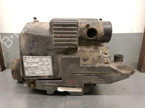 Used Air filter box Air filter box TOYOTA LAND CRUISER PRADO (_J12_) 3.0 D-4D (KDJ120, KDJ125) (166 hp) 36562477 36562477