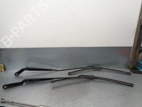 Front windshield wiper arm VW GOLF IV (1J1) 1.9 TDI | BP12056728C143 