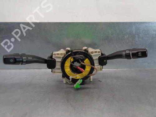 Used Headlight switch KIA CERATO I Saloon (LD) 2.0 CRDi (112 hp) 7909037