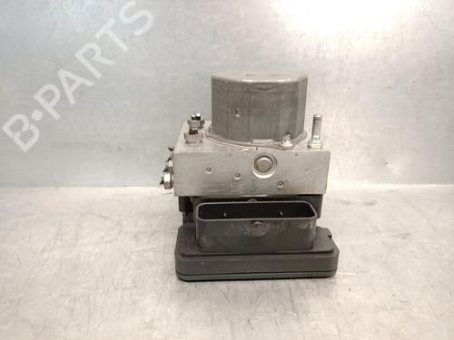 Used ABS pump MERCEDES-BENZ B-CLASS Sports Tourer (W246, W242) B 200 CDI / d 4-matic (246.202) (136 hp) 27479547