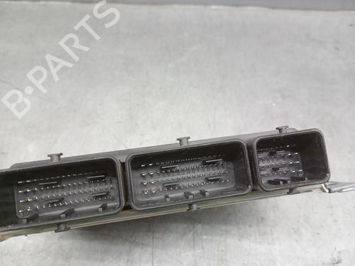 Engine control unit (ECU) DACIA SANDERO III 1.0 TCe 90 | BP29697460M57