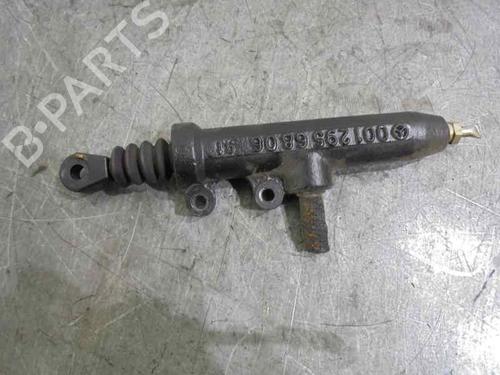 Used Clutch slave cylinder MERCEDES-BENZ 124 Saloon (W124) [1984-1993]  21022089