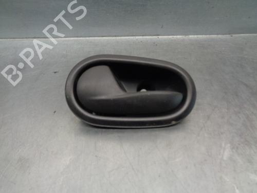 Used Front left interior door handle Front left interior door handle 9119233 9119233