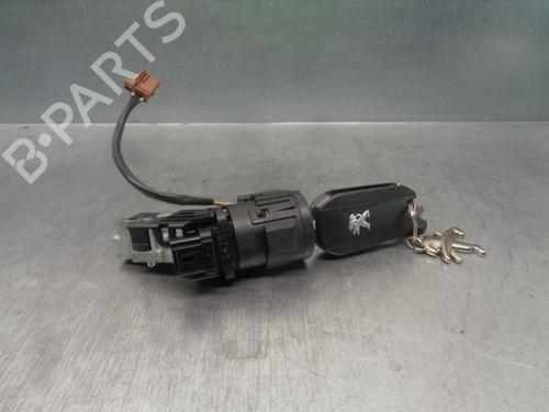 Used Ignition barrel PEUGEOT 308 SW II (LC_, LJ_, LR_, LX_, L4_) 1.6 BlueHDi 120 (120 hp) 10040886