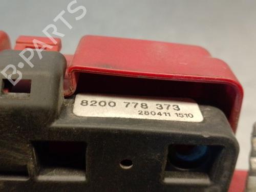 Fuse box RENAULT MASTER III Van (FV) 2.3 dCi 125 FWD (FV0C, FV0D, FV0G, FV0H, FV0J, FV0K,... | BP30078763E1