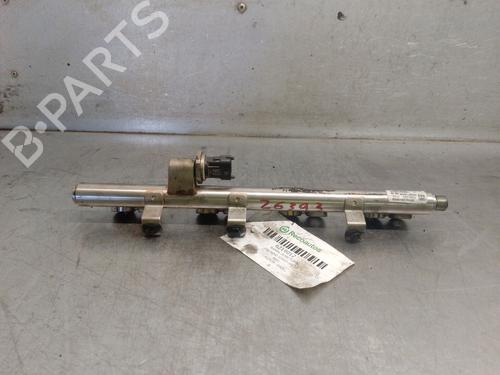 Used Injection rail Injection rail 38938281 38938281