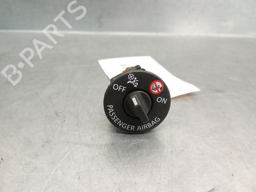 Commutateur SMART FORFOUR Hatchback (453) electric drive (453.091) (82 hp) 29478711