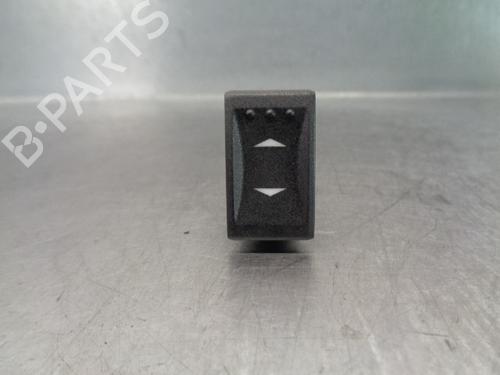 Used Right front window switch FORD MONDEO III (B5Y) [2000-2007]  13525502
