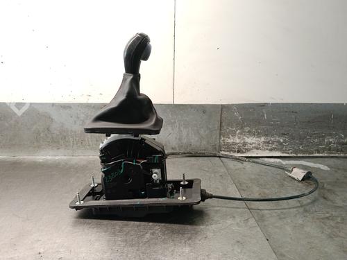 Used Gear lever MG MG ZS SUV (AZS1) 1.0 T-GDi (111 hp) 29725169