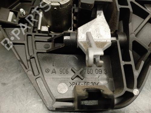 Front left exterior door handle MERCEDES-BENZ SPRINTER 3-t Van (B906) 209 CDI (906.611, 906.613) | BP17774935C128 