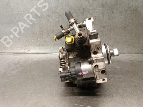 Used Injection pump Injection pump TOYOTA YARIS (_P9_) 1.4 D-4D (NLP90_, NLP90R) (90 hp) 39198847 39198847
