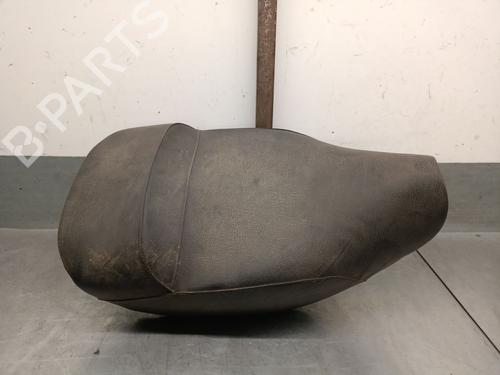 andre-piaggio-motorcycles-hexagon-0-36477515 main image