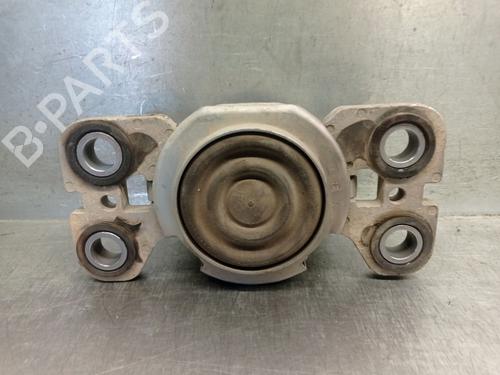 Used Engine mount VOLVO XC70 II (136) D4 AWD (181 hp) 27577834