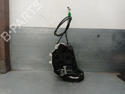 Used Rear left lock TOYOTA YARIS (_P13_) 1.5 (NSP131_) (112 hp) 23427012