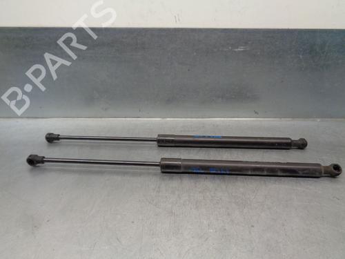 Tailgate lift support PEUGEOT 208 I (CA_, CC_) 1.2 PureTech 82 BP20260844C138