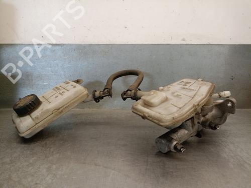 Used Brake master cylinder Brake master cylinder OPEL VIVARO B Van (X82) 1.6 CDTI (05) (121 hp) 36536700 36536700